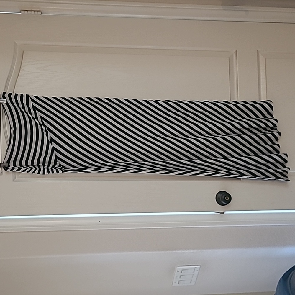 Bobeau tube top maxi dress black/white stripes